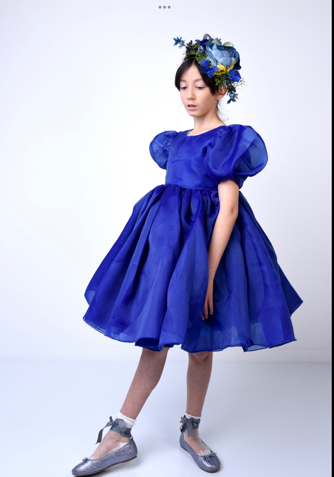 Sapphire blue tulle volume dress